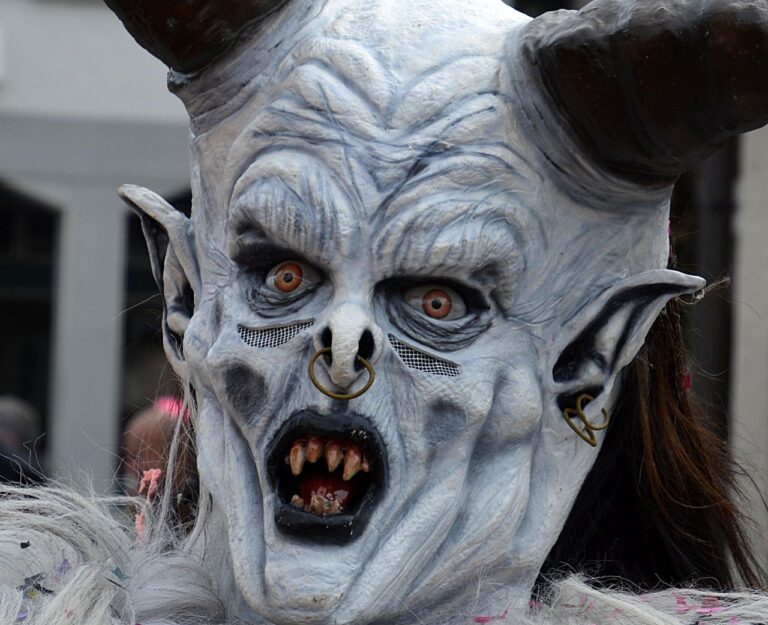 Infecciones Energéticas: Entidades Invisibles, Consecuencias Reales